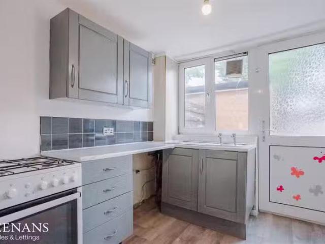 House for rent in Chessington, Greater London