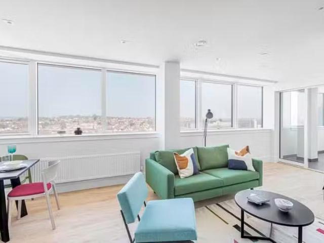 House for rent in Brentford, Greater London