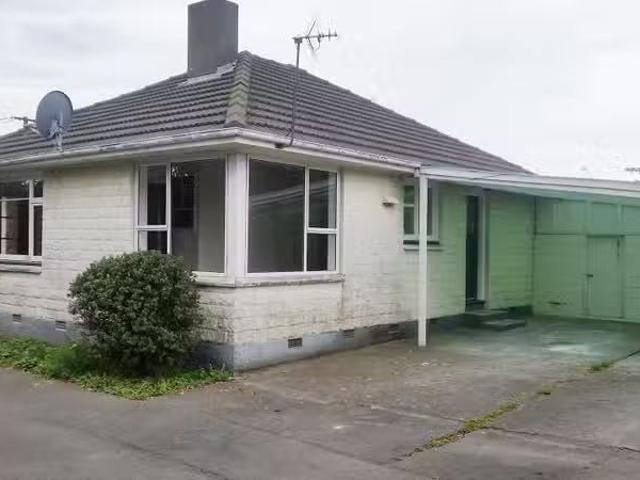 House for rent in Chaslands, Canterbury