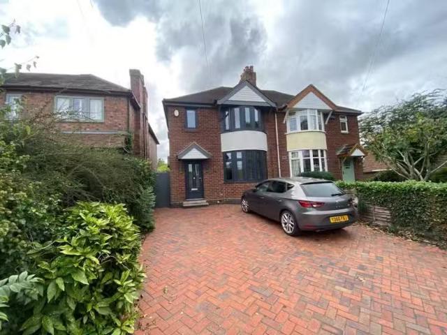 House for rent in Leyfields, Kettlebrook