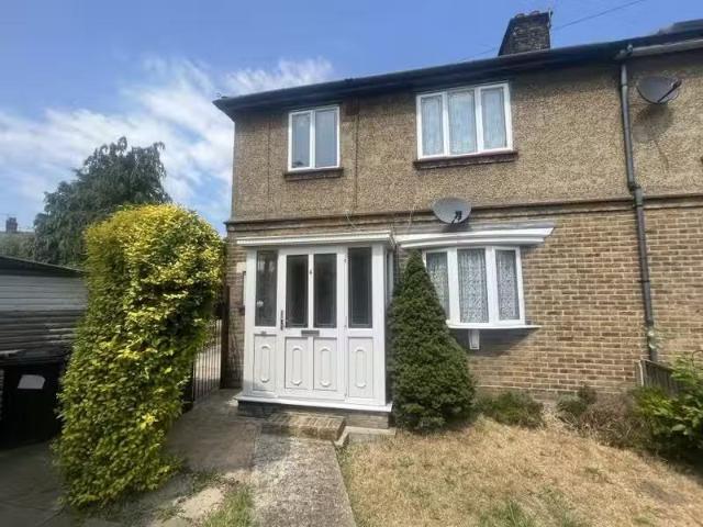 House for rent in Clifton Village, Feckenham