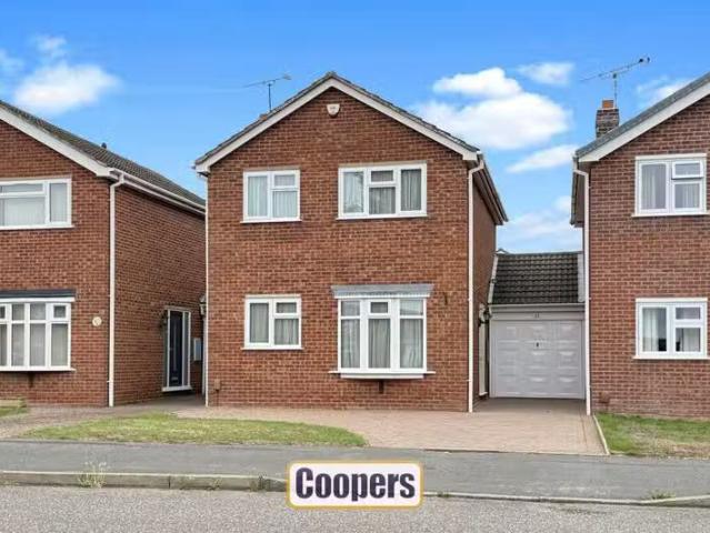 House for rent in Walsgrave On Sowe, West Midlands