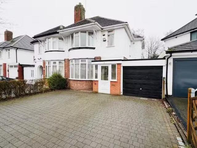 House for rent in Shirley, West Midlands