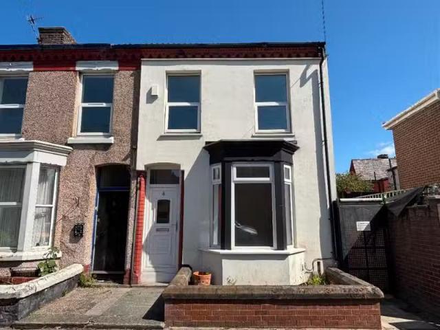 House for rent in Calderstones