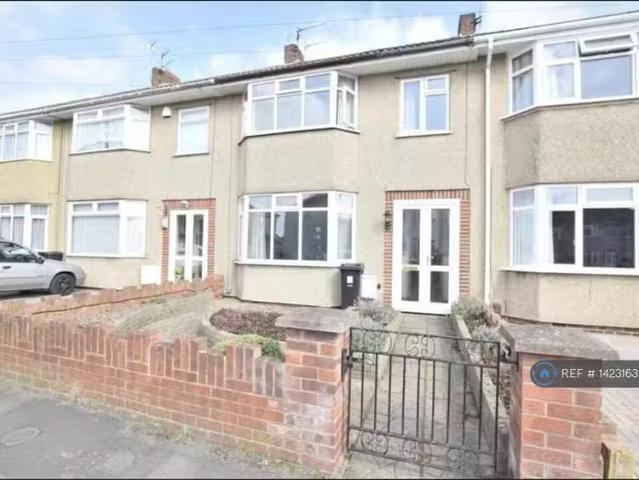 House for rent in Kingswood, School House