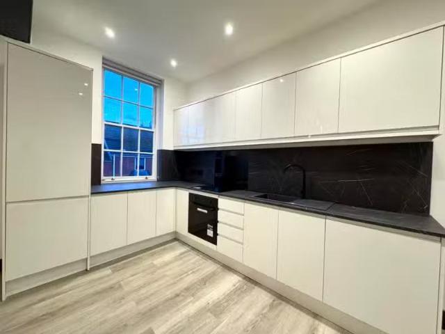 Apartment for rent in Coleshill CP, Gun Hill