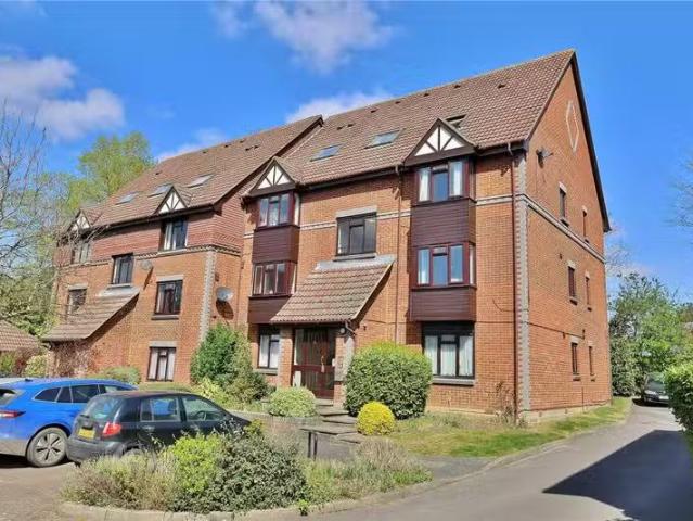 Apartment for rent in Sheerwater, Woking