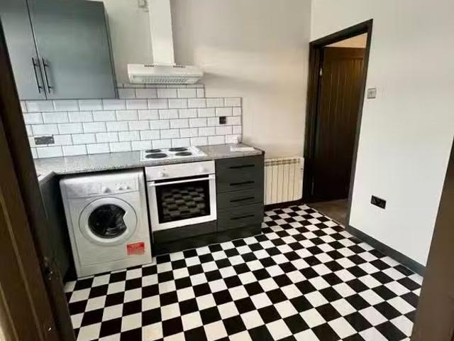 House for rent in New Bilton, Warwickshire
