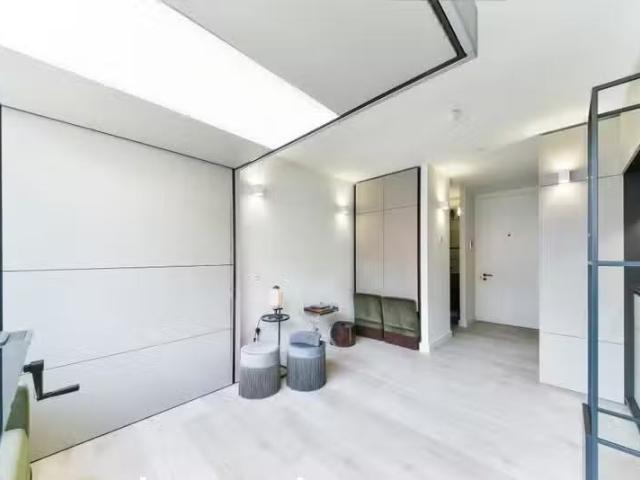 House for rent in Brentford End, Greater London