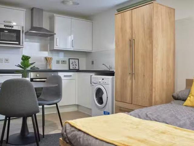 House for rent in Westborough, Surrey