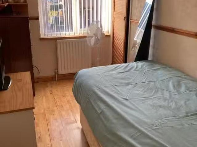 House for rent in Fishersgate, West Sussex