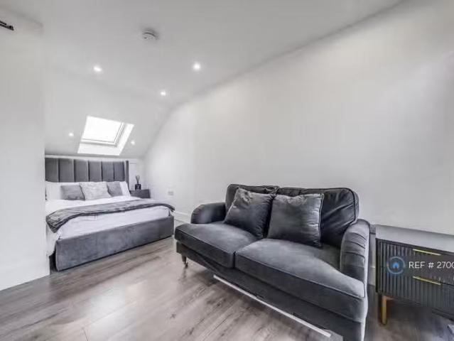House for rent in Kings Farm, Hamerton