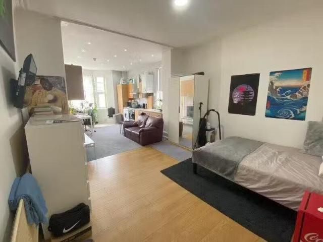 House for rent in Falcon Lodge, Wales