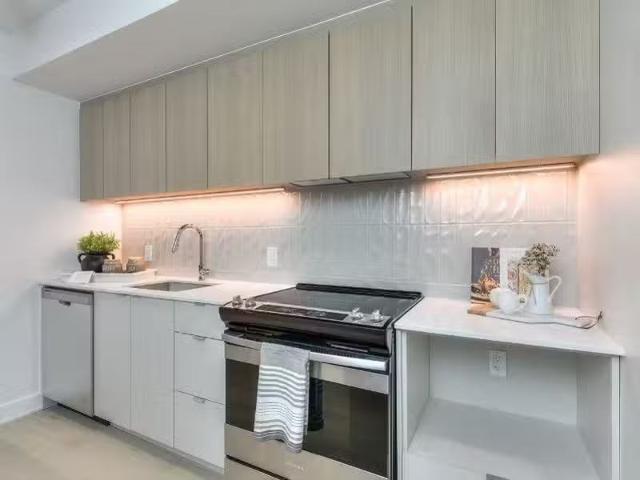 Condo for rent in St. Leonard's, Quebec