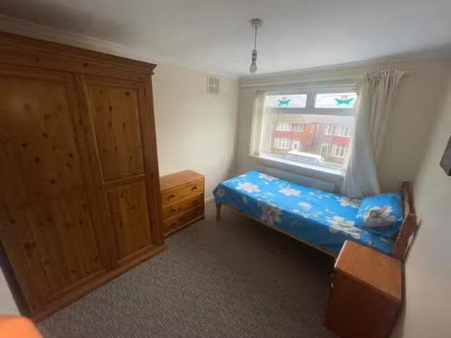House for rent in Oakfield, Ryde