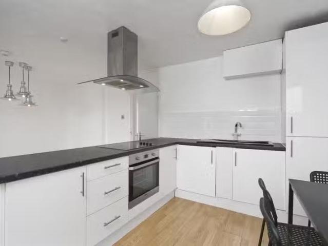 Apartment for rent in Chiswick, Greater London