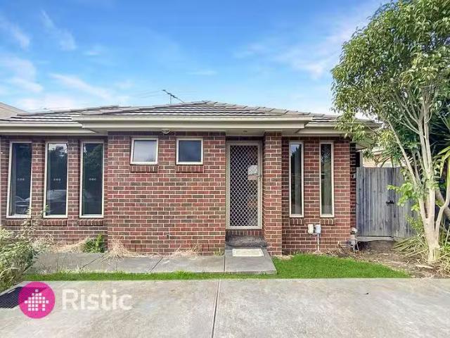 House for rent in Reservoir, Melbourne
