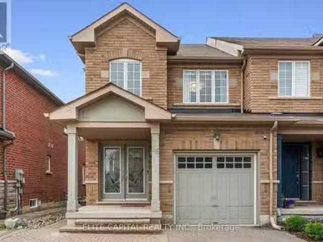 Condo for rent in Carrville Corners, Vaughan