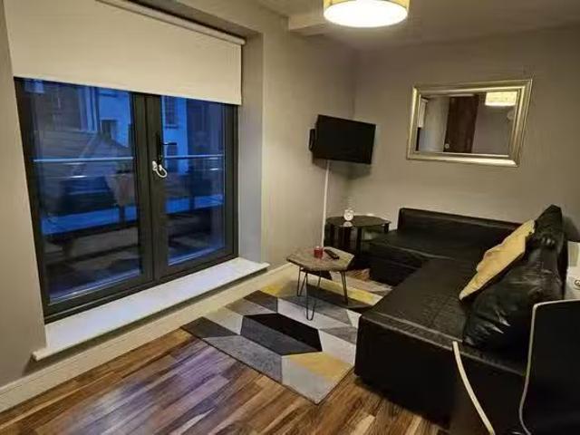 Apartment to rent in Bluebell, North Tipperary