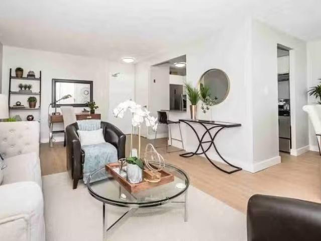 Condo for rent in Burlington, Ontario