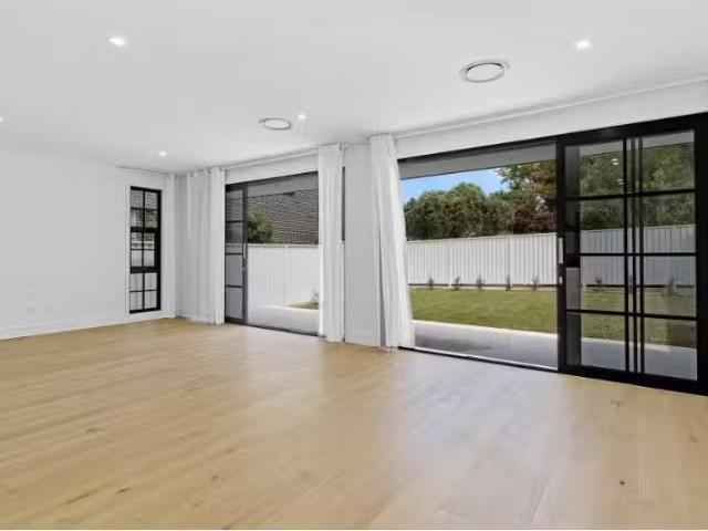 Condo for rent in Sydney, New South Wales