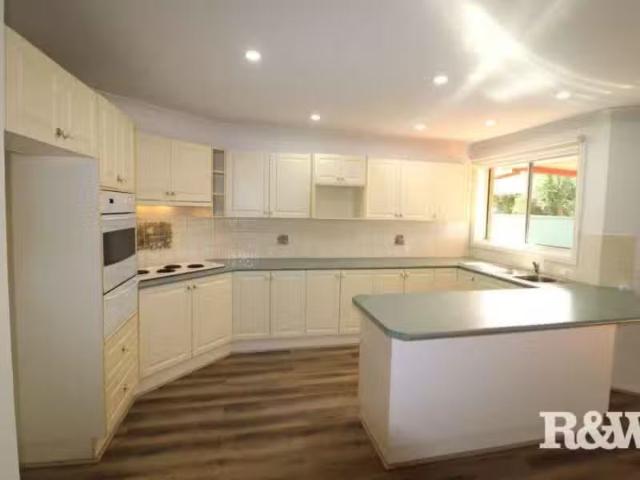Condo for rent in Sydney, New South Wales