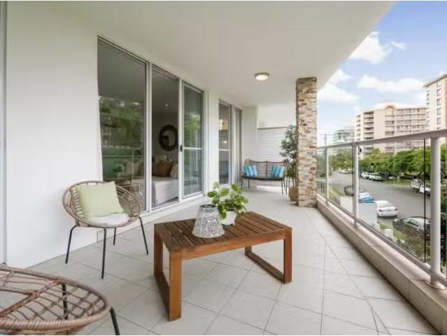 Apartment for rent in Toombul, Queensland
