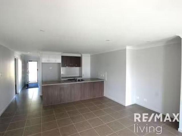 House for rent in Drouin, Victoria