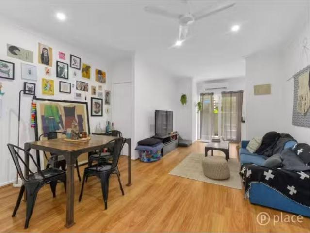 Apartment for rent in Toombul, Queensland