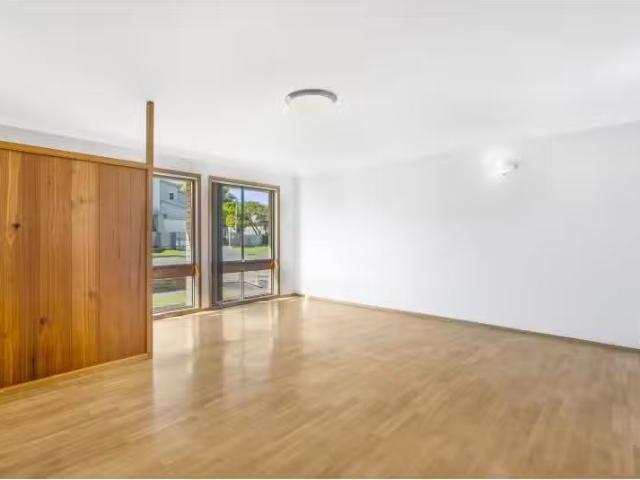 Apartment for rent in Blue Bay, New South Wales