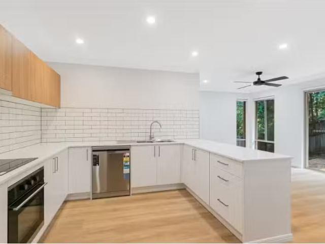 Condo for rent in Bilambil Heights, New South Wales