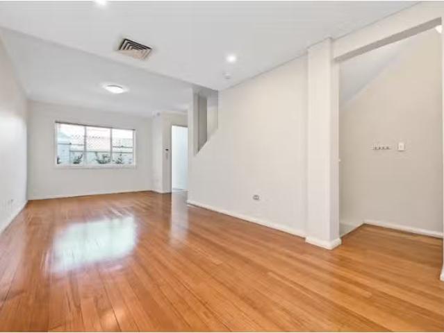 Condo for rent in Sydney, New South Wales