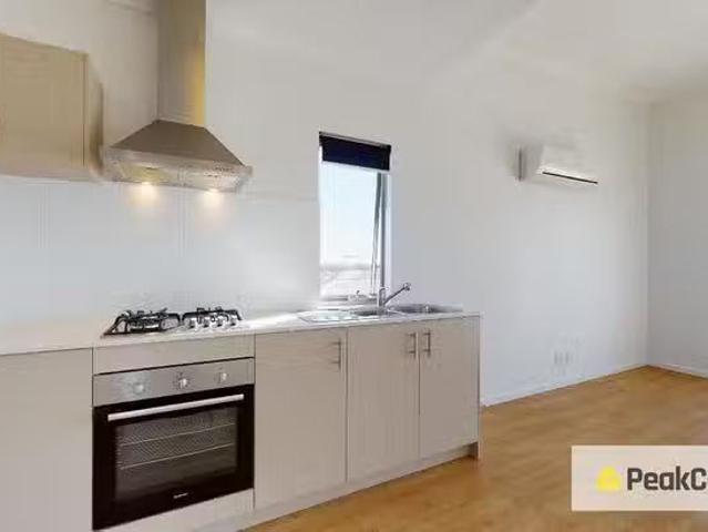 House for rent in Success, Western Australia