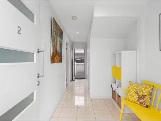 Condo for rent in Toombul, Queensland