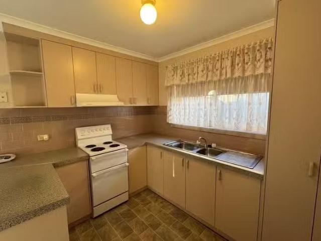 House for rent in Leopold, Victoria