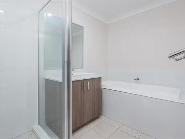 Condo for rent in Ambergate, New South Wales