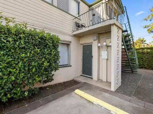 Apartment for rent in Toombul, Queensland