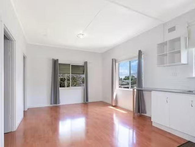 House for rent in Mannering Park, New South Wales