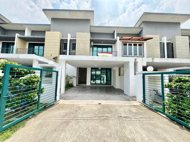 Terraced House for sale in Alam Impian, Selangor