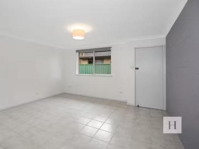 Apartment for rent in Summerland Point, New South Wales