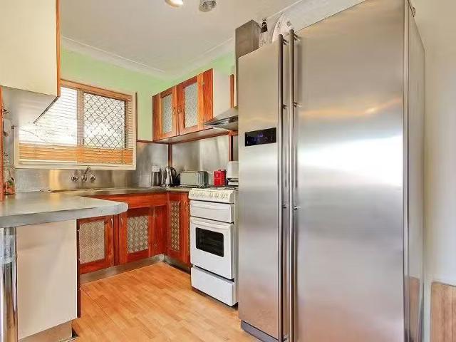 Apartment for rent in Toombul, Queensland