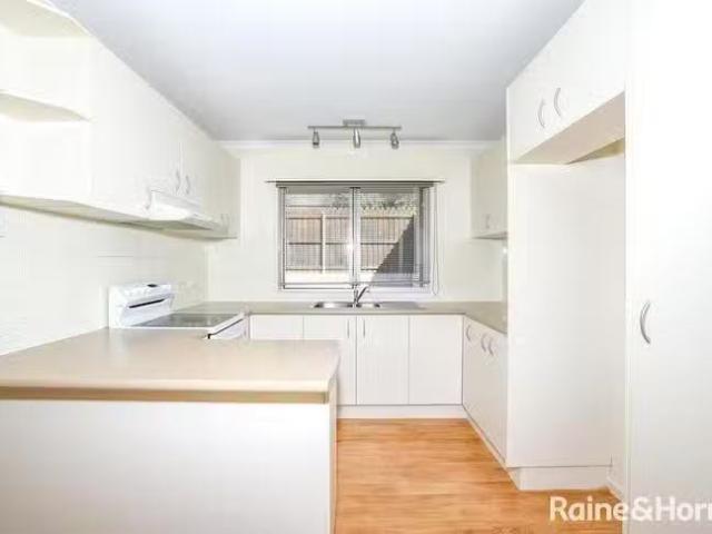 Apartment for rent in Piallamore, New South Wales