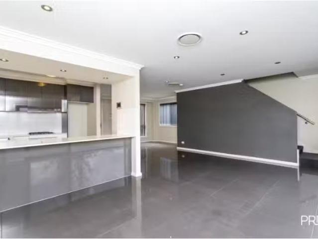 Condo for rent in Sydney, New South Wales