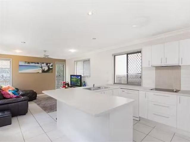 Apartment for rent in Fernbrook, Queensland