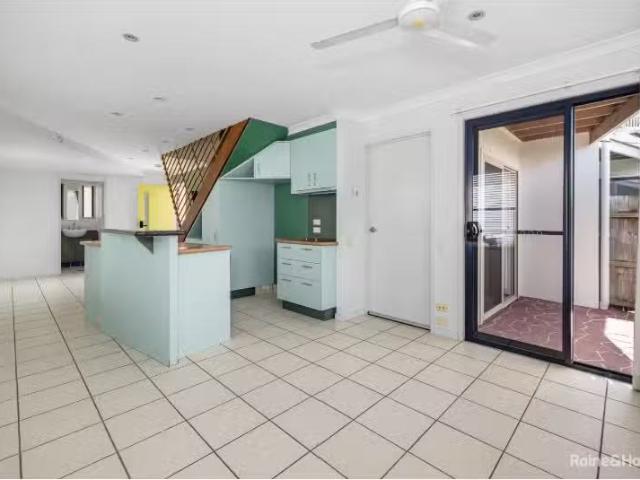 Condo for rent in Pottsville, New South Wales