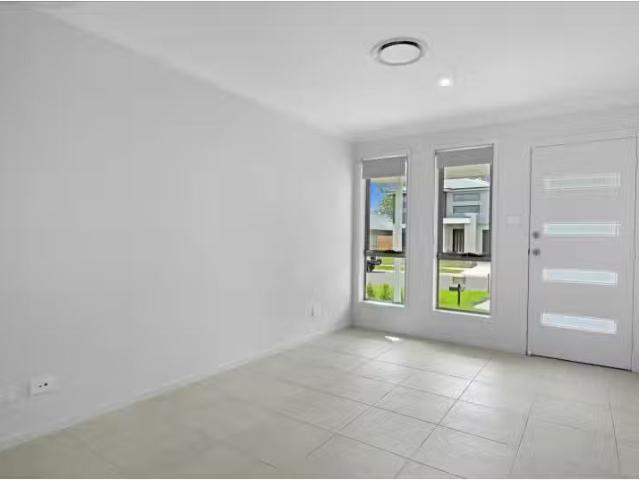Condo for rent in Ambergate, New South Wales