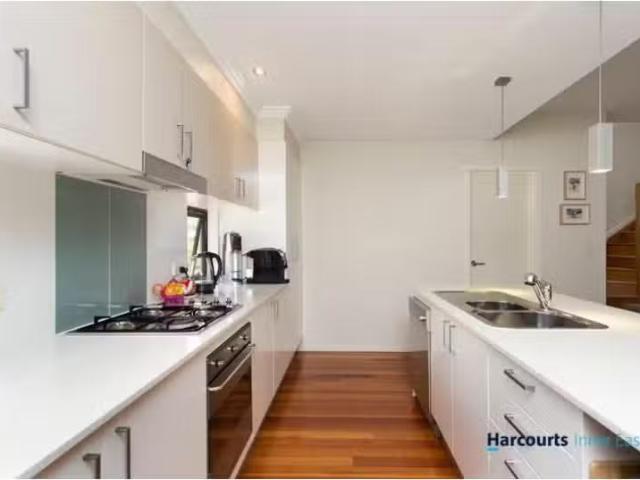 Condo for rent in Toombul, Queensland