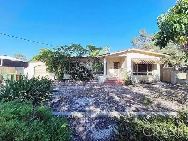 House for rent in Cloverdale, Western Australia