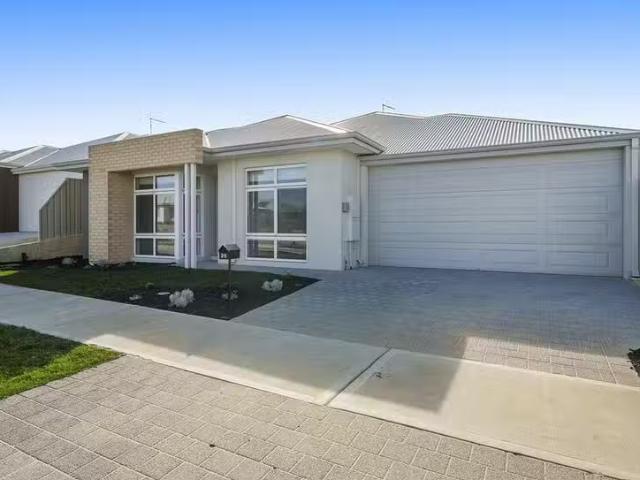 House for rent in Yanchep, Western Australia