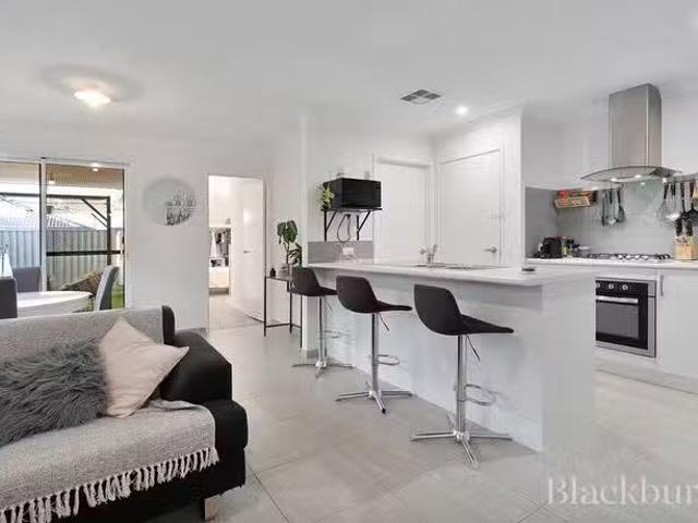 House for rent in Piara Waters, Western Australia